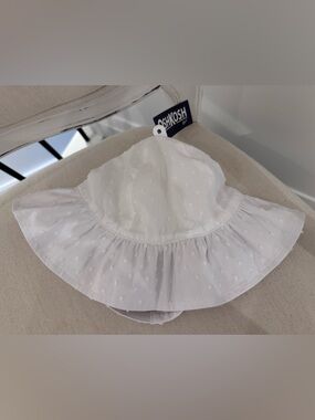 🤍 12~18 Mth Oshkosh B'gosh White Cotton Swiss Dot Ruffle Sun Hat for Kids NWT